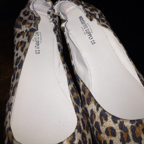 SOLD - Picture 2 of 2