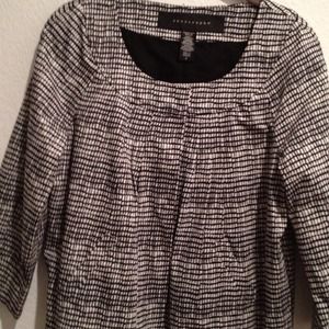 Very cute jacket with pockets