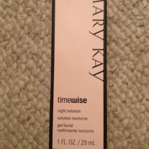 Reserved! bundledMary Kay time wise night solution