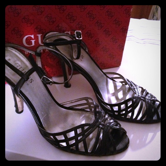 Guess 4" heel open toe sandels