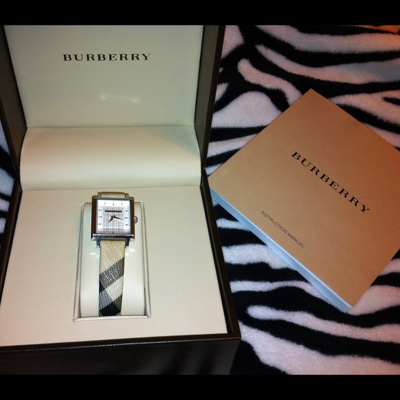 Trade for orange mk watch and coach purse