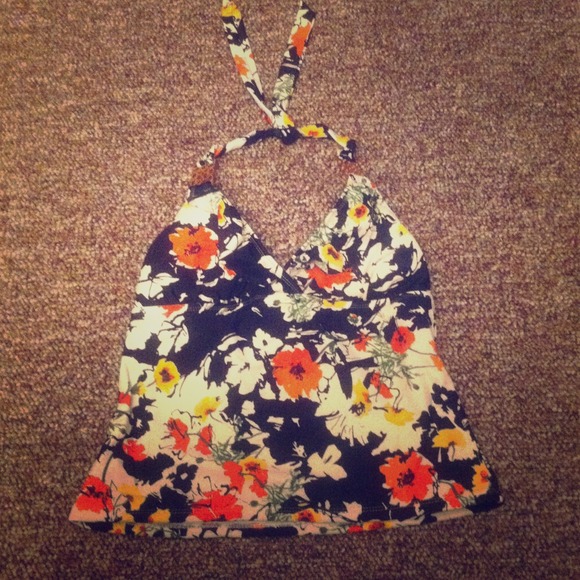 Swimming top