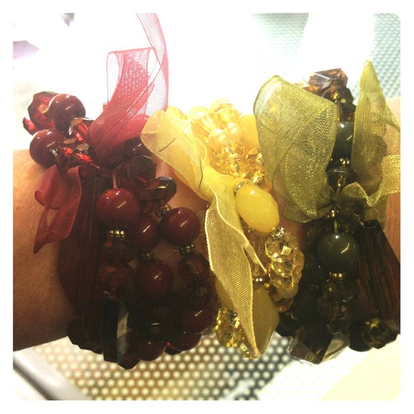 NEW COLOR 3 PAIR BRACELET