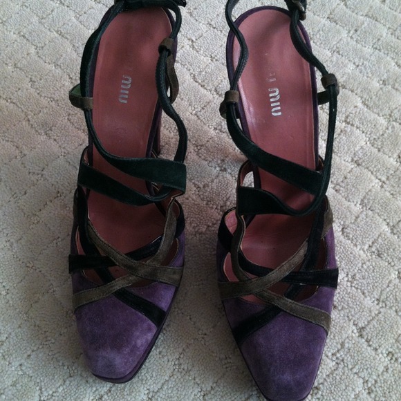 Miu Miu Shoes - Reduced! Miu Miu Sling Back Pumps!! Miu Miu Shoes - Reduced! Miu Miu Sling Back Pumps!!