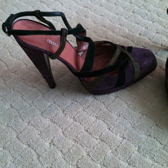 Reduced! Miu Miu Sling Back Pumps!! - Picture 3 of 4