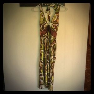 Fun retro halter top patterned dress