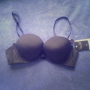 💢💢SOLD💢💢 34B gel push up bra