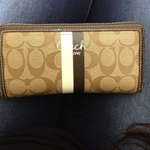 Coach wallet