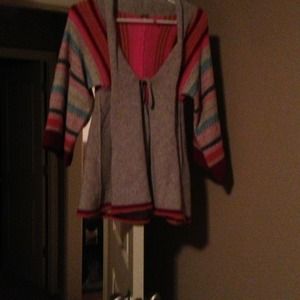 Cute Free People Sweater barely worn!