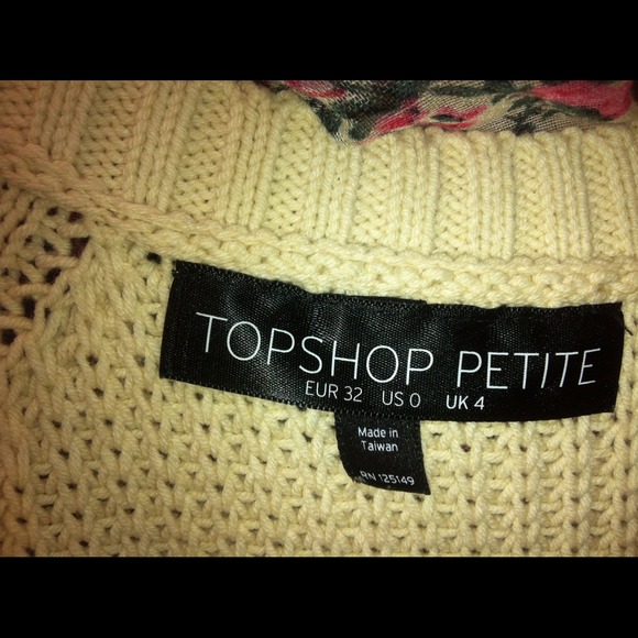 REDUCED Topshop Cream Sweater - Picture 2 of 2