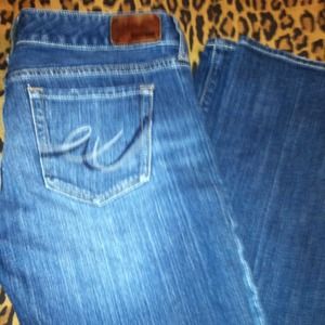 🎀🎀BUNDLED 5 prs of Express Jeans 🎀🎀