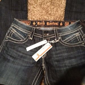 BNWT Rock Revival Jeans sz 30