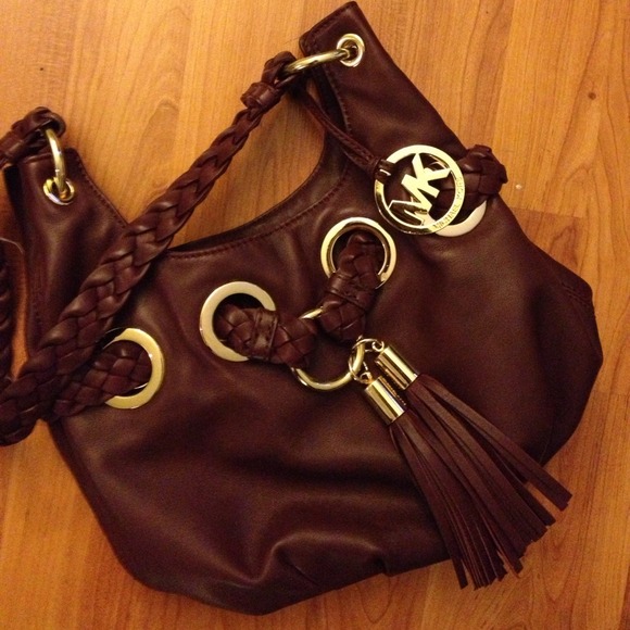 🚫⛔RESERVED👉Michael Kors Purse