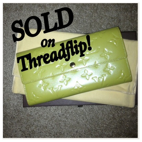 SOLD!!Louis Vuitton wallet