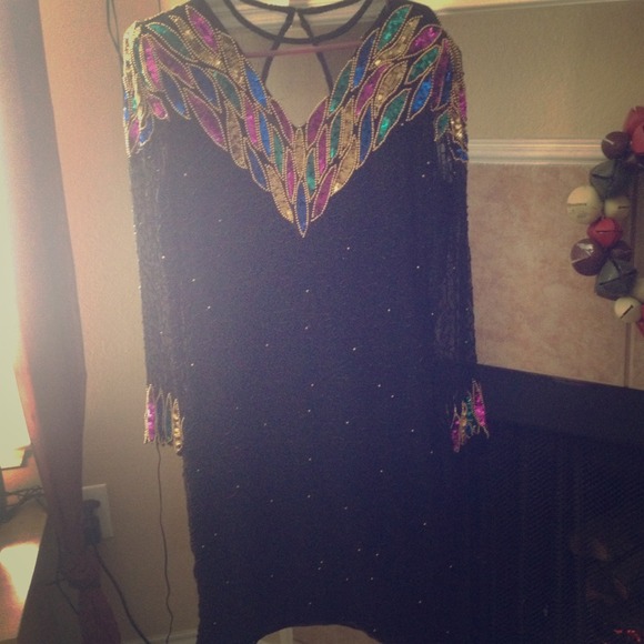 Laurence Kazar sequin peek a boo back party dress