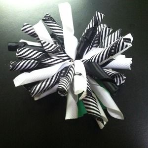 Zebra Korker Bow