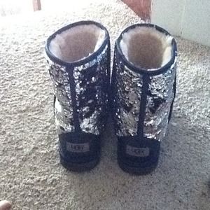 Sparkle uggs size 9