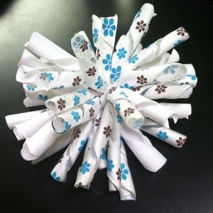 Flower Print Korker Bow