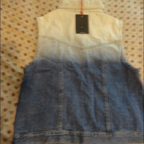 Denim vest - Picture 3 of 3