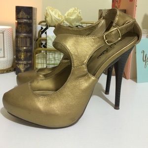 REDUCED Gold Shoes