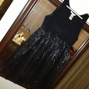 Sz xs Alice + Olivia black babydoll party dress