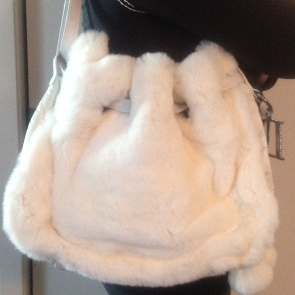 HOLD Dior Limited Edition Bag - Picture 2 of 4