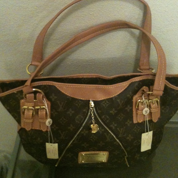 Cute brown and gold shoulder bag