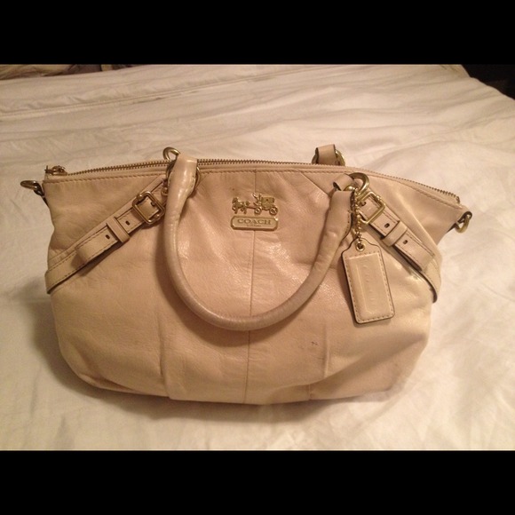 Authentic Coach handbag!!!!