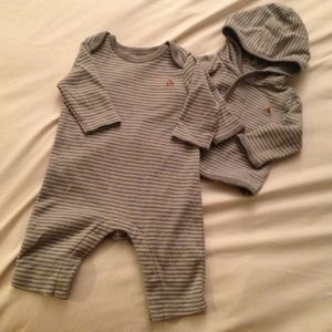 💢SOLD💢Onesie & Hoodie