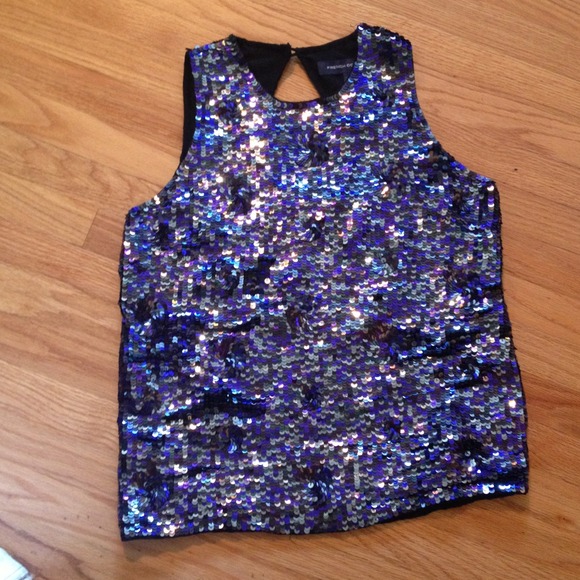 NEW French Connection Metallic Purple Sequin Top - Picture 3 of 4