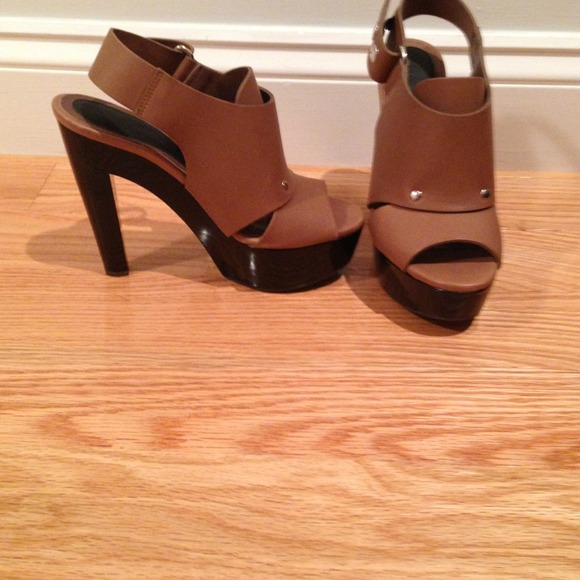 On HOLD -MARNI high heel sandal