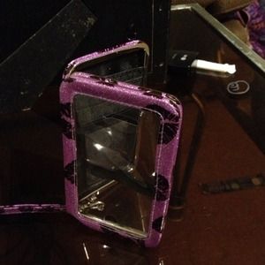 iPhone 4 and 4s wallet cute