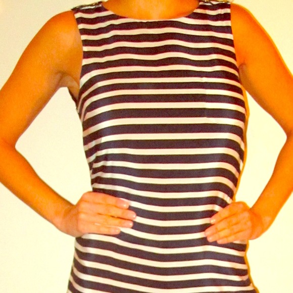 Super cute Zara dress. Size xs
