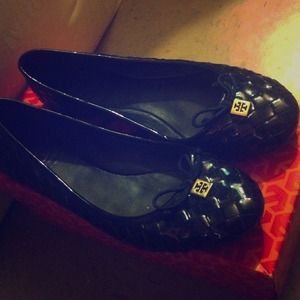 TORY BURCH SIZE 7