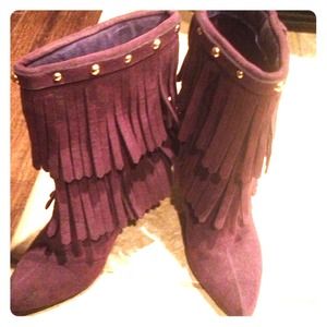 PLUM Tassel Chic boots