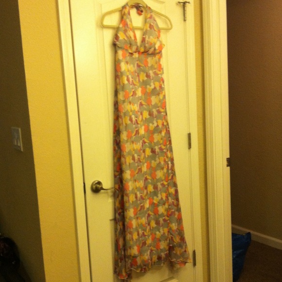 Silver/grey maxi dress with birds pattern SzM - Picture 1 of 4