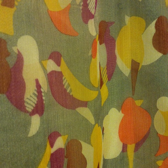 Silver/grey maxi dress with birds pattern SzM - Picture 2 of 4