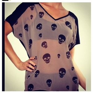 Hot Skull Shirt Large