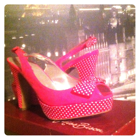 Super cute pink peep toe heels