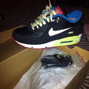 Black with neon color NIKE classic