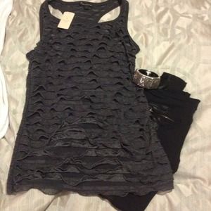 Forever 21 Gray Ruffle Top Large