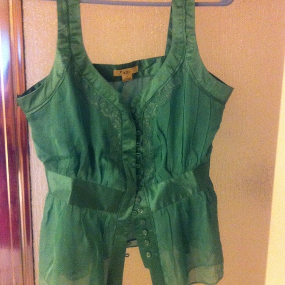 Green top