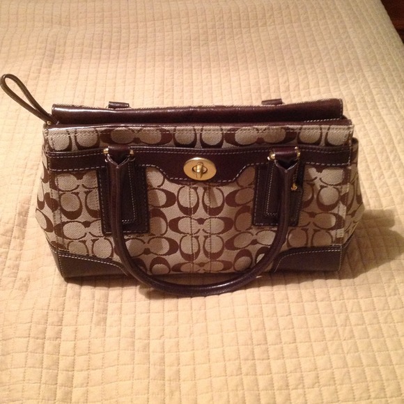 SOLD!!!  Coach bag