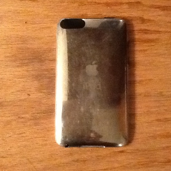 Updated IPod Touch :) - Picture 2 of 3