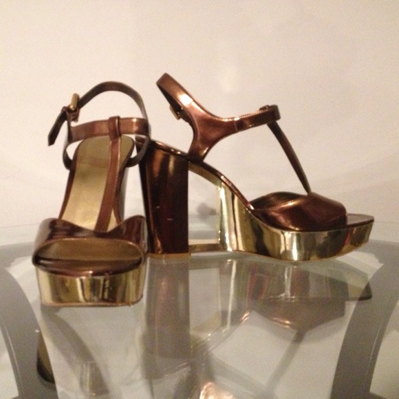 Nine West Shoes - Sold!!!   Super Funky Nine West platforms