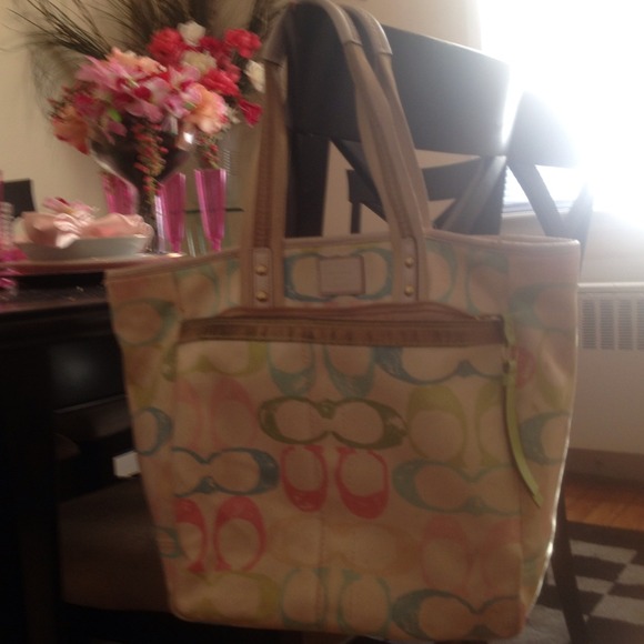 Large Coach tote