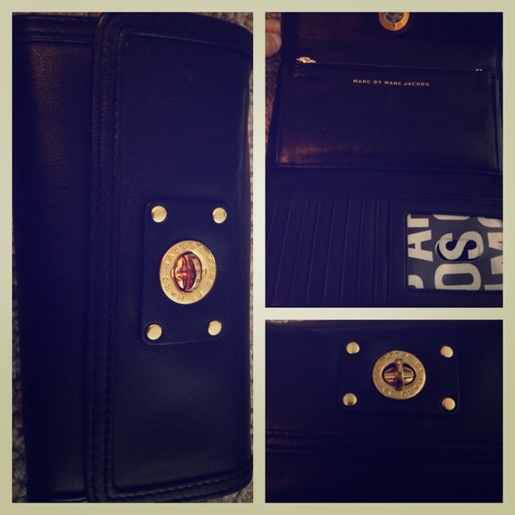 Marc Jacobs wallet