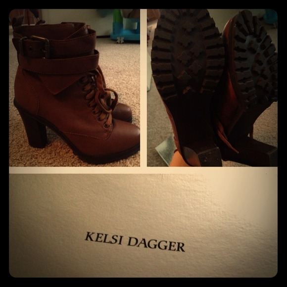 Kelsi Dagger boots