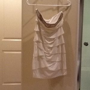 White elastic tube dress