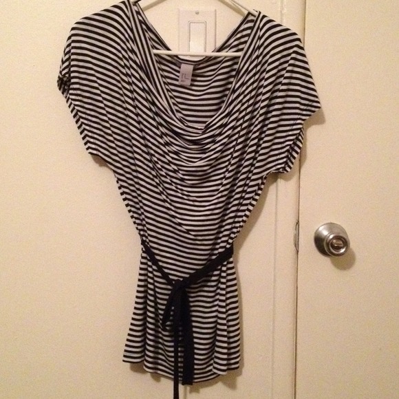 Stripe top - Picture 1 of 1